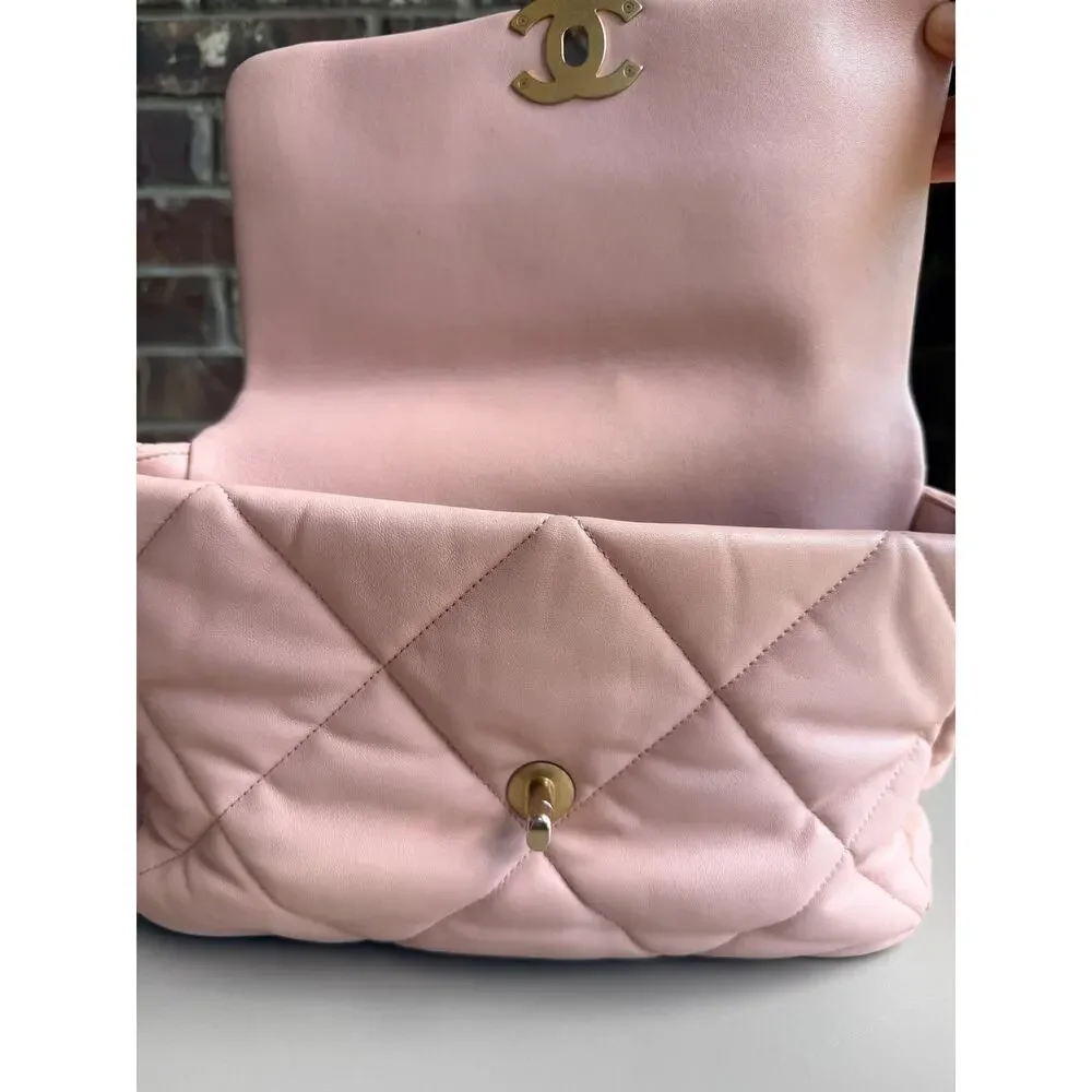 Chanel 19 Flap Bag Quilted Leather Large Light Pink 82937